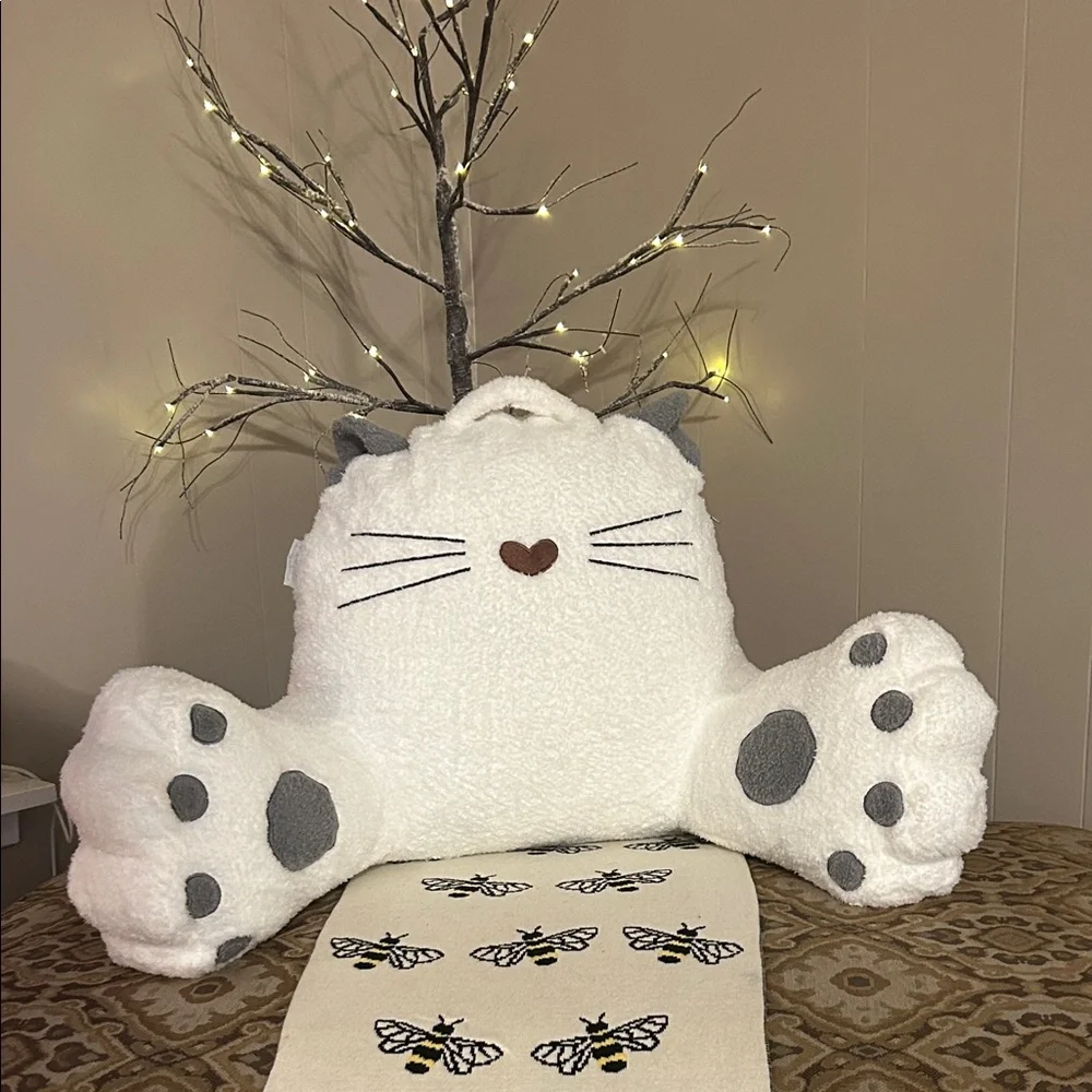 Blissful Diary Reading Pillow Kitty